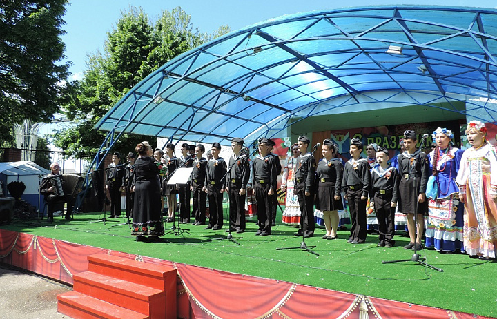 В городском парке отметили День Победы.