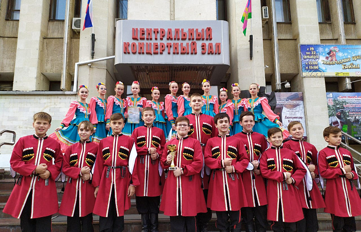 «Данко» на X Юбилейном Международном фестивале-конкурсе детского и юношеского творчества «Звездный дождь»