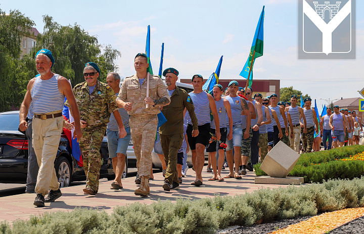 День ВДВ отметили в Усть-Лабинске